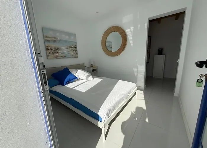 13 * Playa Blanca (Lanzarote)